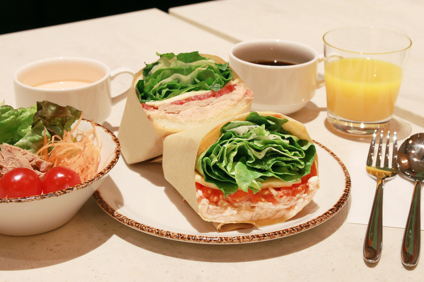 品川 カフェ and which?(アンドウィッチ?) 人気メニュー