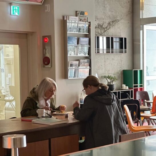 明洞カフェ　FUROA　店内の雰囲気