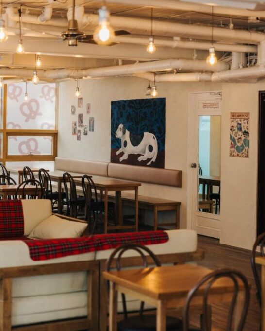 明洞カフェ　BREADYPOST　店内の雰囲気