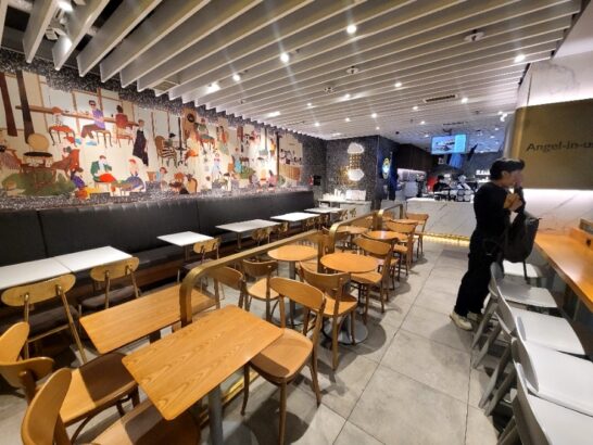 Angel-In-us　仁川空港T1 1F店　店内の雰囲気
