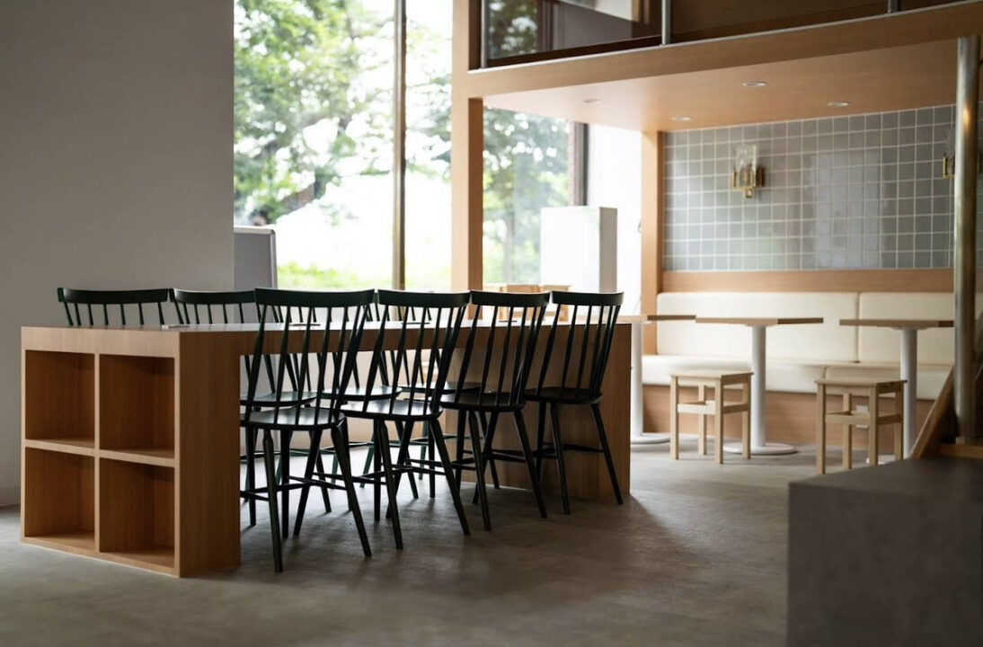 市ヶ谷 カフェ　MR.HIPPO COFFEE（ミスターヒッポコーヒー）　店内の雰囲気