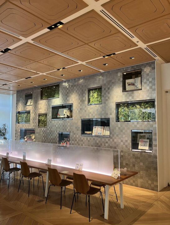 市ヶ谷 カフェ　問いカフェ　店内の雰囲気