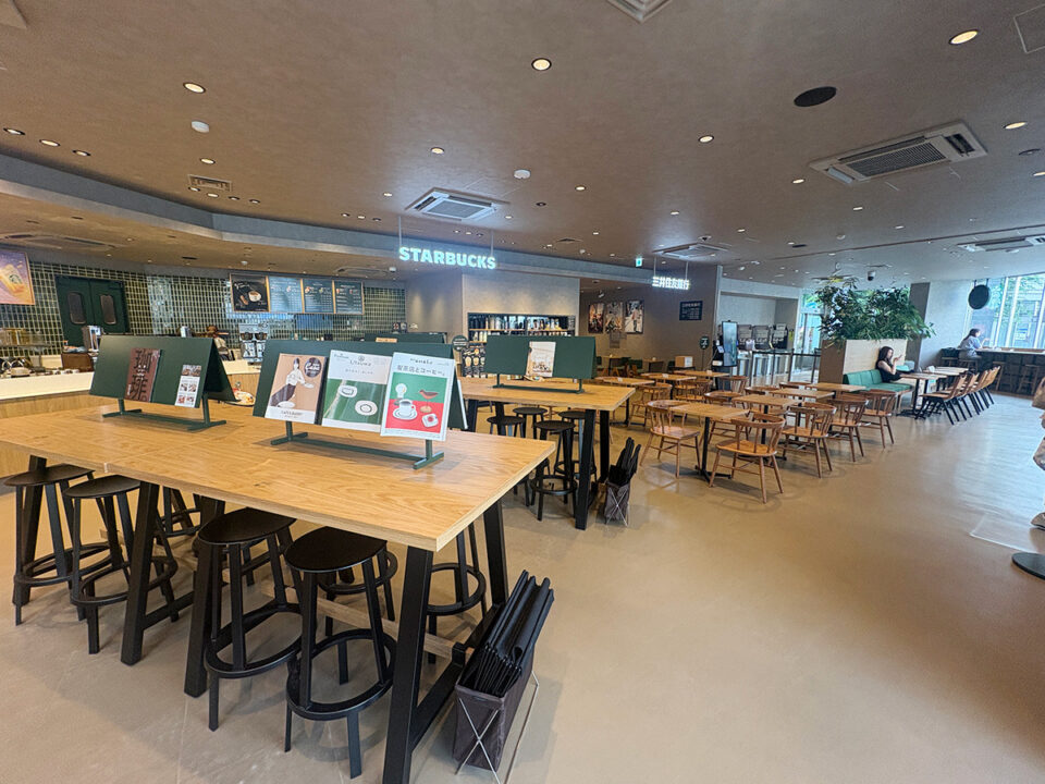 Olive LOUNGE（オリーブ ラウンジ）　店内の雰囲気 1階