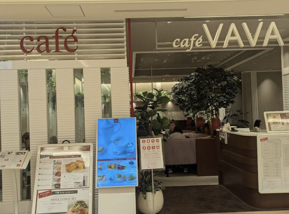 日本橋　カフェ　cafe VAVA（カフェ ヴァヴァ）　外観 
