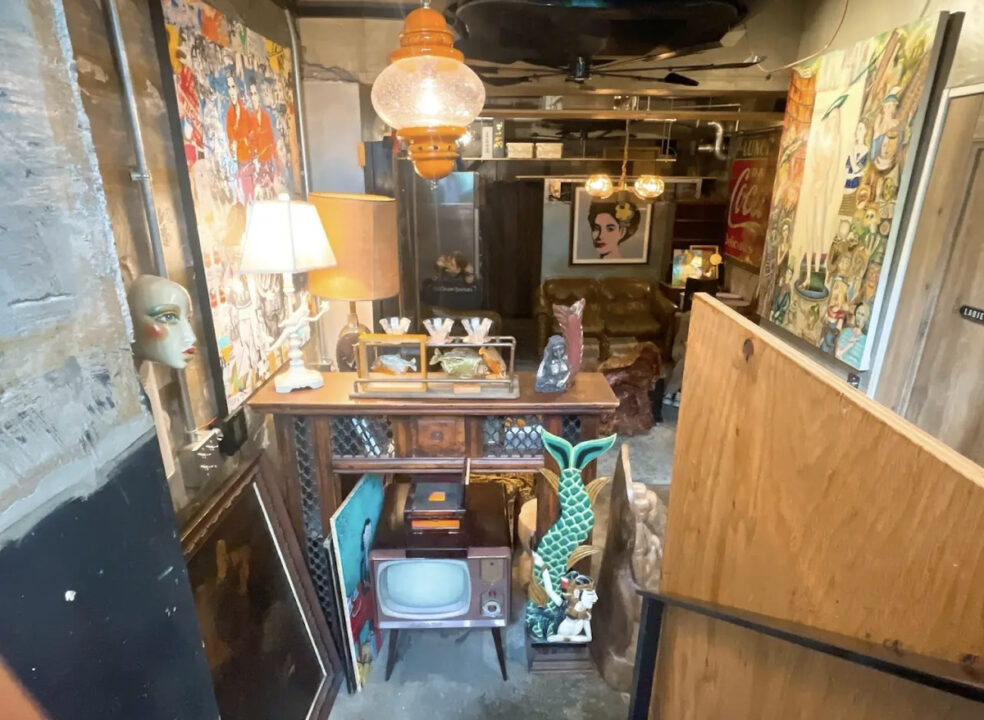 池袋　カフェ　マーメイドコーヒーロースターズ 池袋本店　店内の雰囲気