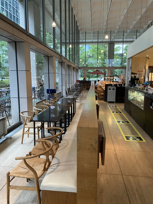 霞ヶ関　カフェ　IL BAR（イルバール） 霞ヶ関店　店内の雰囲気