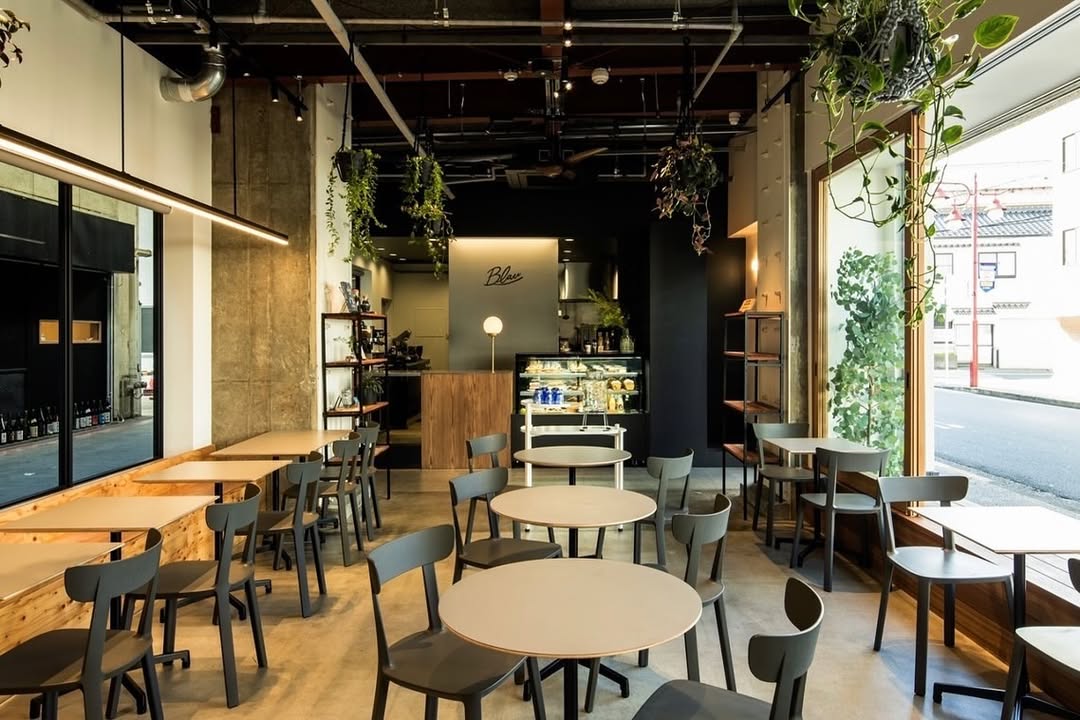 綾瀬　カフェ　Blau espresso （ブラウ エスプレッソ）　店内の雰囲気