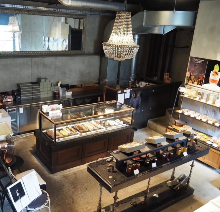 武蔵小山　カフェ　patisserie de bon coeur（パティスリィ ドゥ・ボン・クーフゥ） 武蔵小山本店　店内の雰囲気