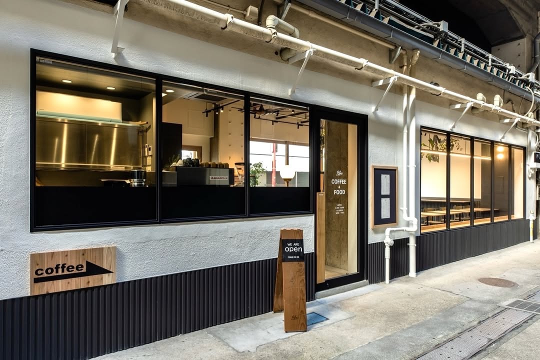 綾瀬　カフェ　Blau espresso （ブラウ エスプレッソ）　外観