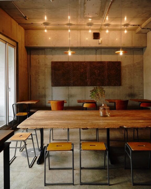 早稲田　カフェ　AKHA AMA COFFEE JAPAN （アカアマコーヒージャパン）　店内の雰囲気