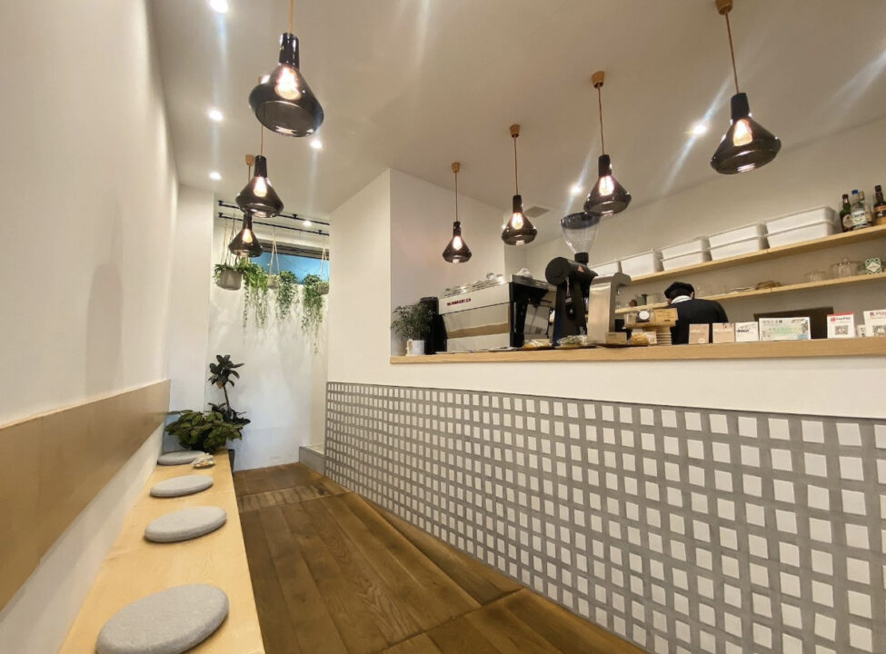 両国　カフェ　& Ryogoku（アンドリョウゴク）店内の雰囲気