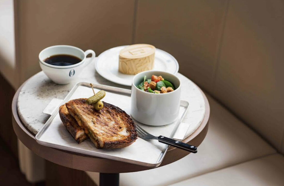 表参道　カフェ　L'OFFICIEL COFFEE（ロフィシェルコーヒー）　人気メニュー