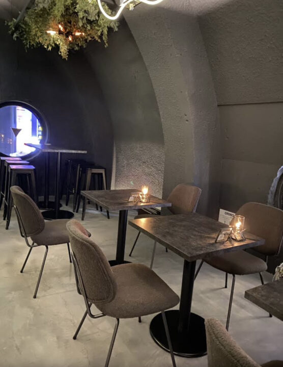 渋谷 カフェ yoL(ヨル) 店内の雰囲気