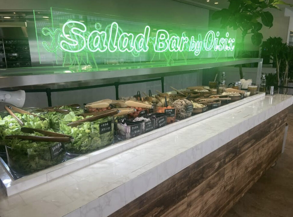 大崎　カフェ　雨晴食堂　店内の雰囲気