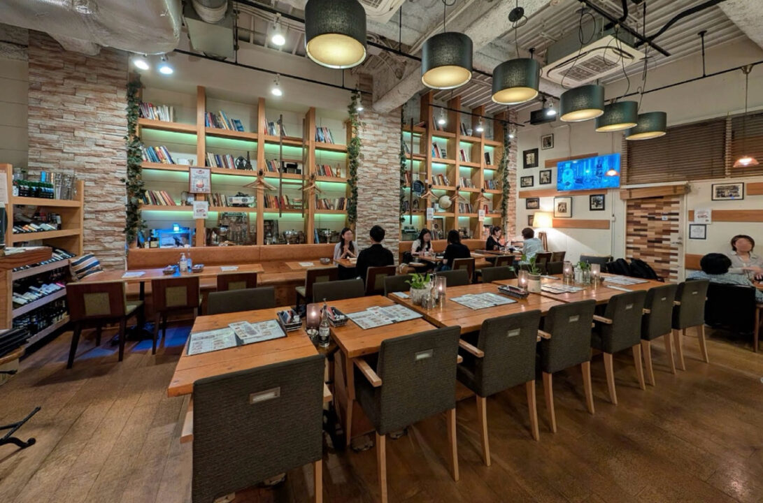 渋谷 カフェ Grandma’s GEORGES(グランマーズ ジョルジュ) 店内の雰囲気