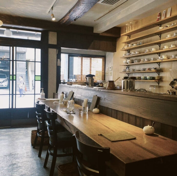 御茶ノ水　カフェ　乙コーヒー　店内の雰囲気 