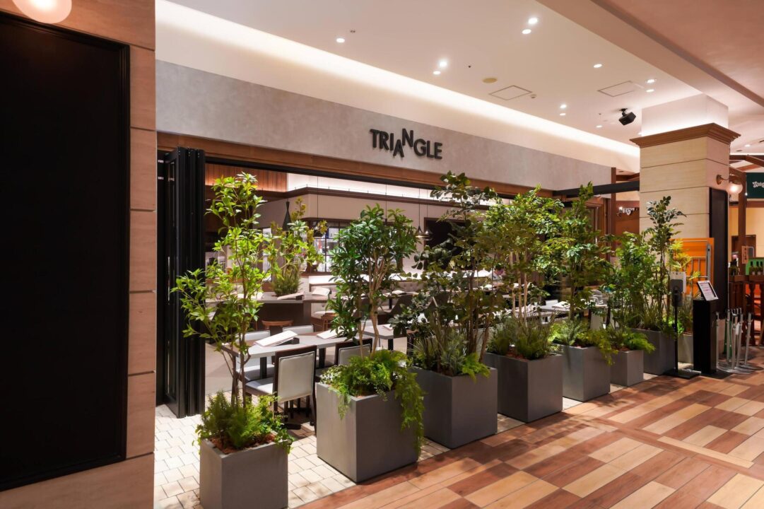 武蔵小杉　カフェ　TRIANGLE（トライアングル） グランツリー武蔵小杉　外観