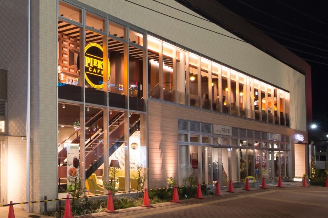 武蔵小金井　カフェ　PIER'S CAFE（ピアーズカフェ） nonowa武蔵小金井店 外観