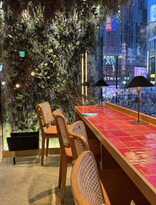 渋谷　カフェ　ロクシタンカフェ SHIBUYA TOKYO（シブヤ トウキョウ）店内の雰囲気