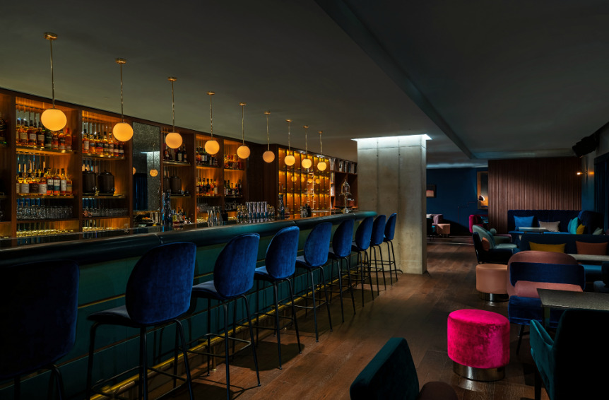 ホンデ　カフェ　Side Note Club（サイドノートクラブ）　店内の雰囲気