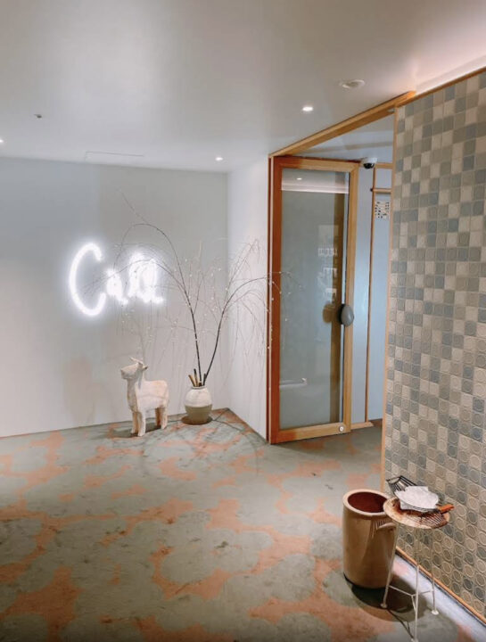 青山　カフェ　call cafe（コールカフェ） 家と庭　外観