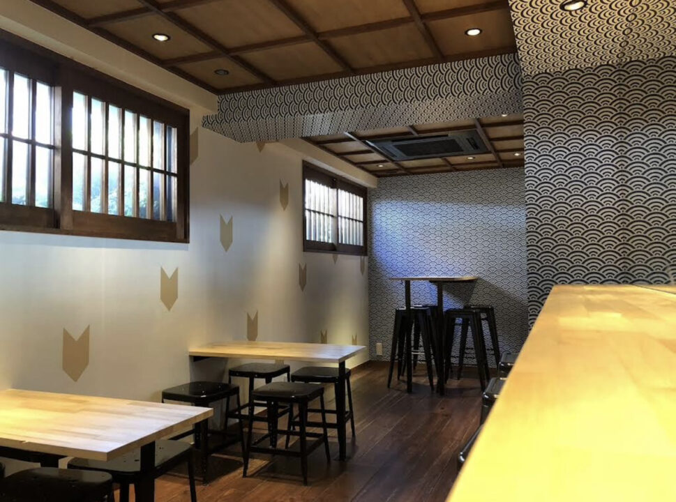 青山　カフェ　Café Kitsuné Aoyama（カフェ キツネ アオヤマ）店内の雰囲気 