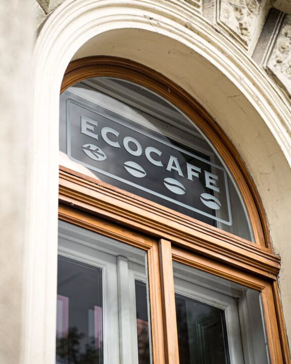 ブダペスト　カフェ　Ecocafe（エコカフェ）外観