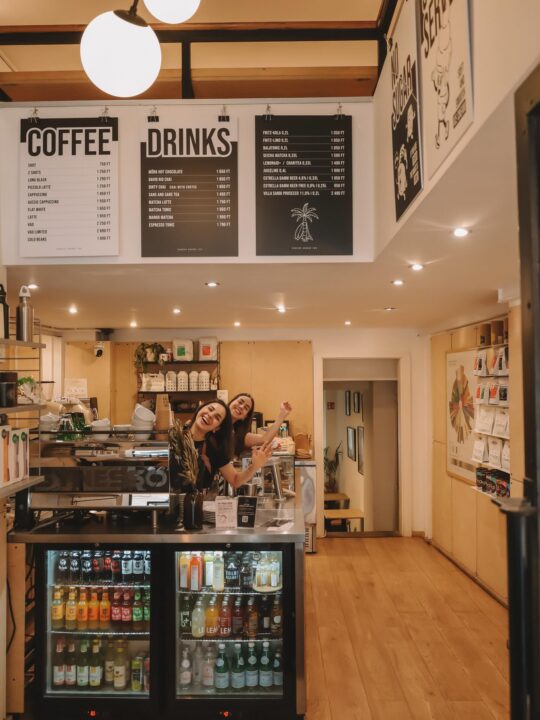 ブダペスト　カフェ　My Little Melbourne（マイリトルメルボルン）　店内の雰囲気