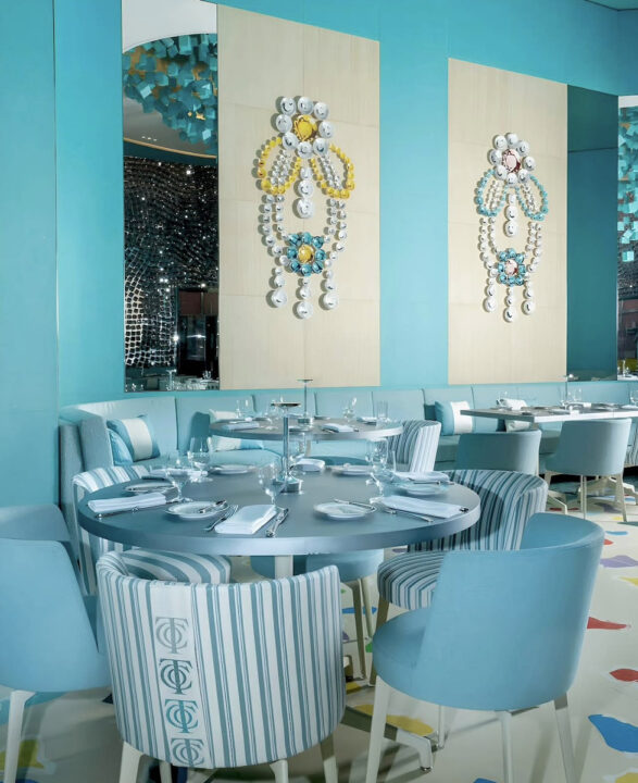 ニューヨーク カフェ Blue Box Café by Daniel Boulud(ブルー ボックス カフェ バイ ダニエル ブールー) 店内の雰囲気