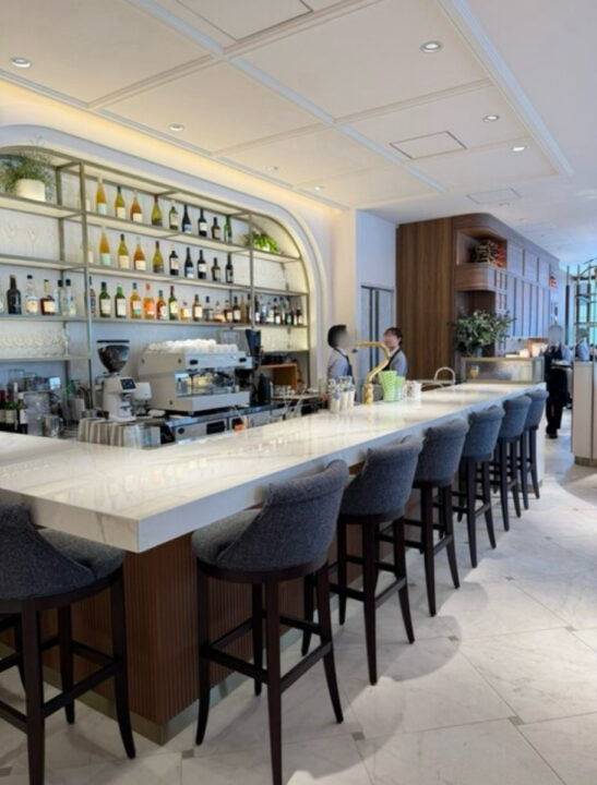 表参道　カフェ　Sarabeth’s（サラベス）表参道店　店内の雰囲気