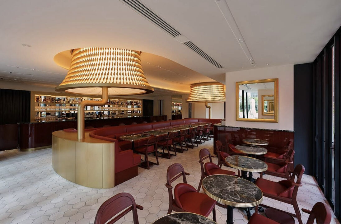 表参道　カフェ　La&Le（ラアンドレ）　店内の雰囲気