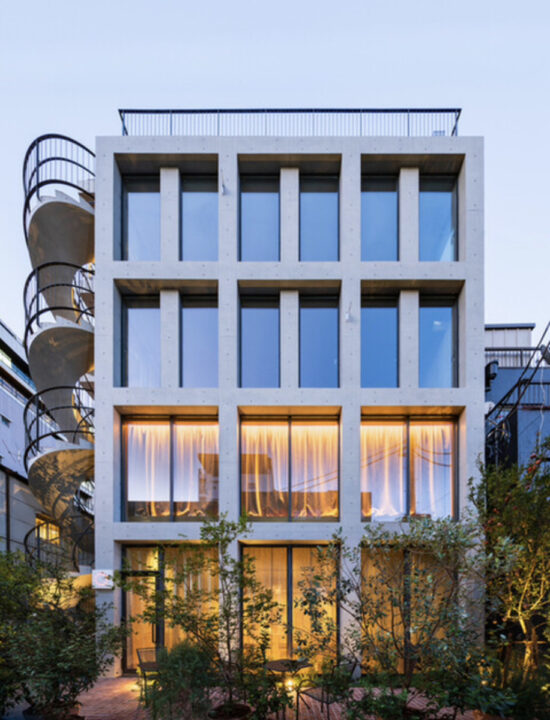 表参道　カフェ　KOKKO KURKKU（コッコ クルック）　外観