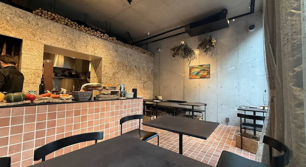 表参道　カフェ　KOKKO KURKKU（コッコ クルック）　店内の雰囲気 