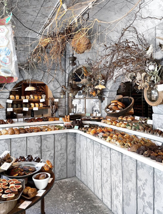 表参道　カフェ　AMAM DACOTAN cafe & bake（アマム ダコタン カフェ アンド ベイク）表参道　店内の雰囲気 