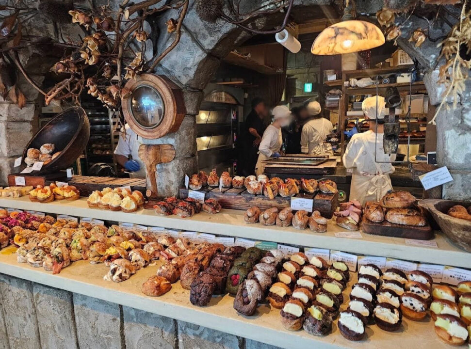 表参道　カフェ　AMAM DACOTAN cafe & bake（アマム ダコタン カフェ アンド ベイク）表参道　店内の雰囲気 