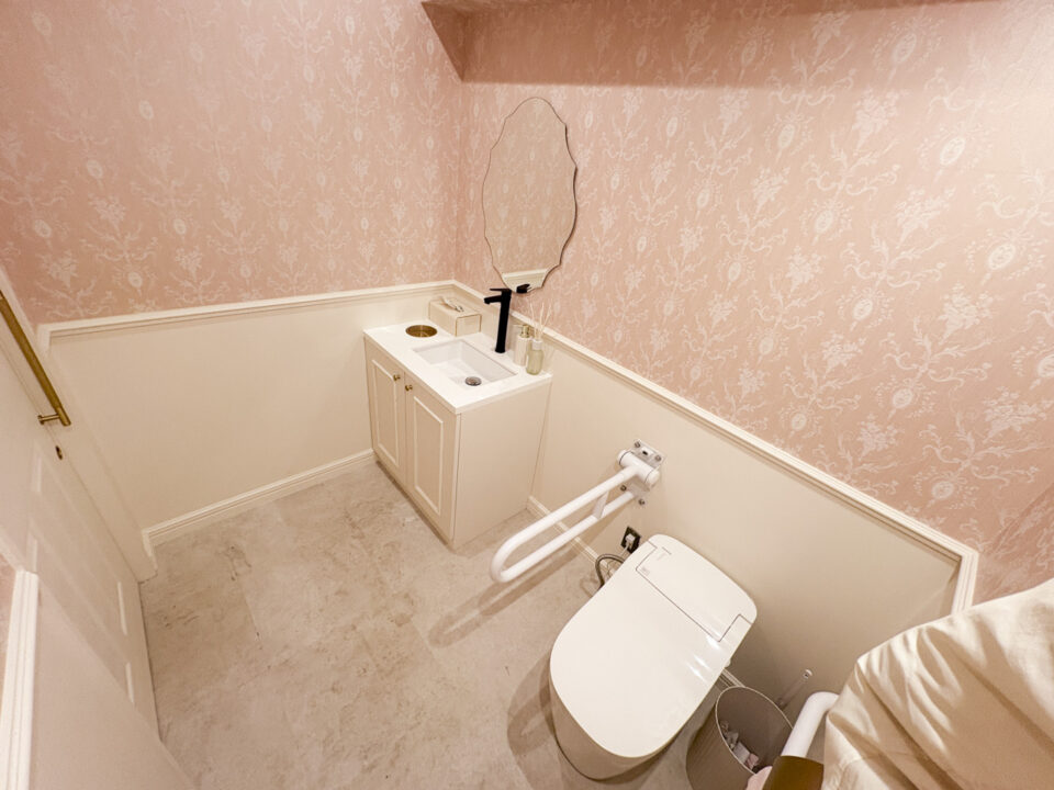 新大久保　カフェ　IVORY（アイボリー）　店内の雰囲気