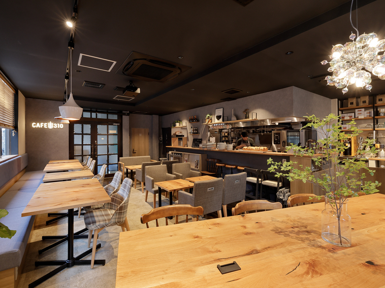 大井町　カフェ　BISTRO&CAFE310 （ビストロアンドカフェサンイチマル）　店内の雰囲気