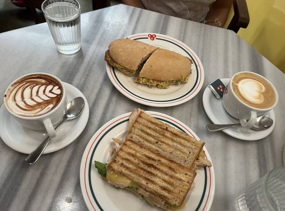 インド ムンバイ カフェ Kala Ghoda Cafe(カラゴーダカフェ) 人気メニュー