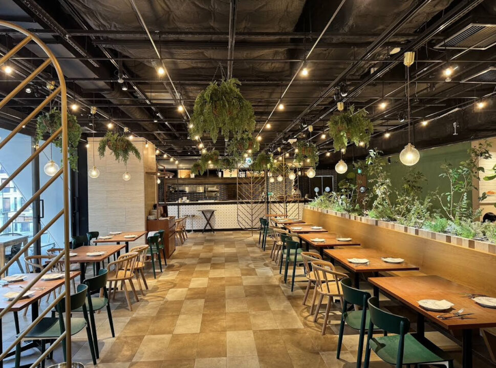 銀座　ランチ　イータリー銀座店　店内の雰囲気