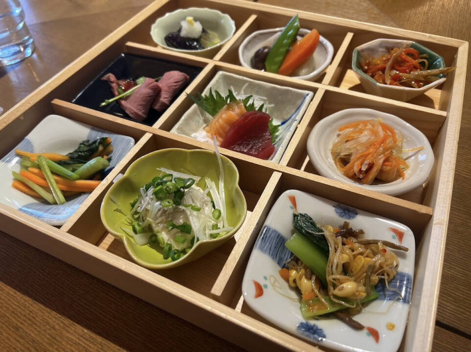 銀座　ランチ　鮨Bar 銀座千両　人気メニュー 