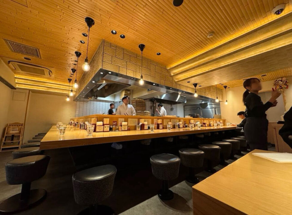 銀座　ランチ　つじ田 銀座店　店内の雰囲気