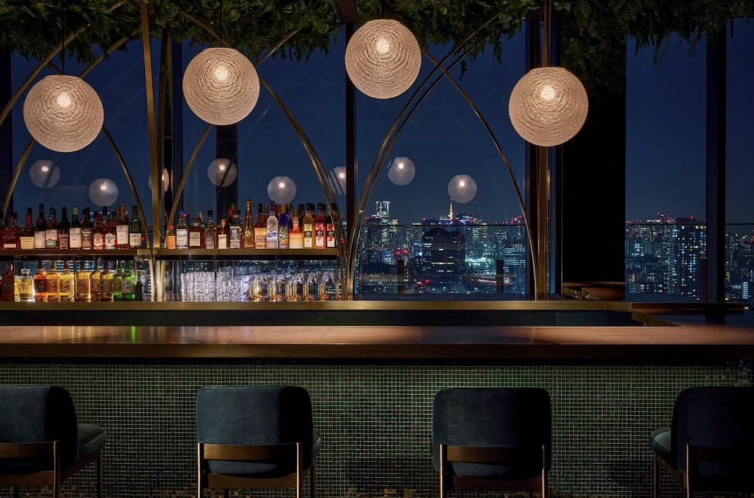 大井町　カフェレストラン　The TRAVELERS HOUSE ROOFTOP BAR（ザ トラベラーズ ハウス ルーフトップ バー）　店内の雰囲気