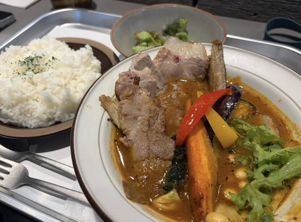 大井町　カフェレストラン　ロジウラカリィ サムライ. OIMACHI TRACKS（オオイマチ トラックス）　人気メニュー