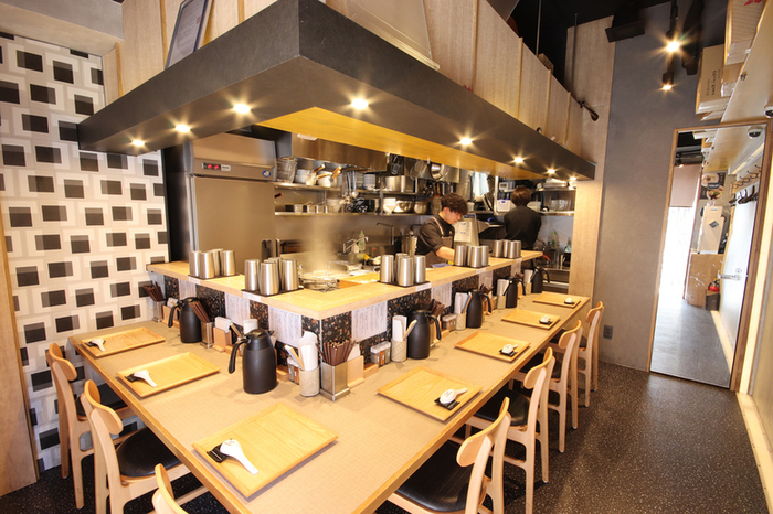 高田馬場　ランチ　江戸麺 GOODLE （グードル）　店内の雰囲気