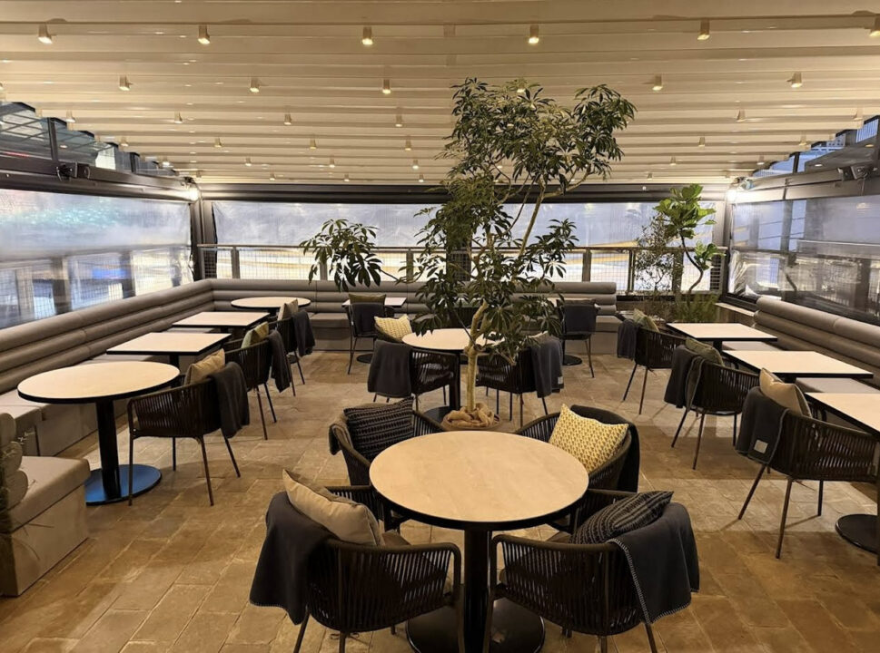 新宿　ランチ　Journal Standard DINING（ジャーナルスタンダード ダイニング）　店内の雰囲気