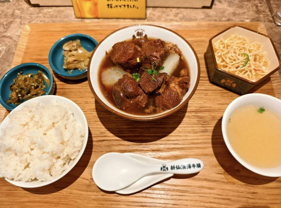 新宿　ランチ　中華料理 新仙 新宿東口本店　人気メニュー