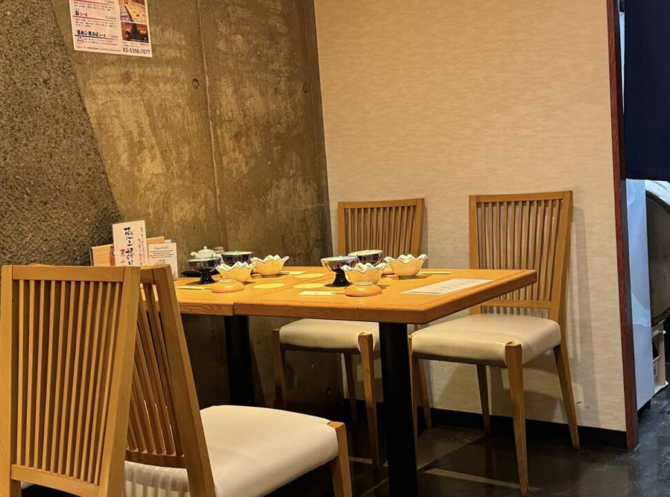 新宿　ランチ　鮨丸 新宿　店内の雰囲気