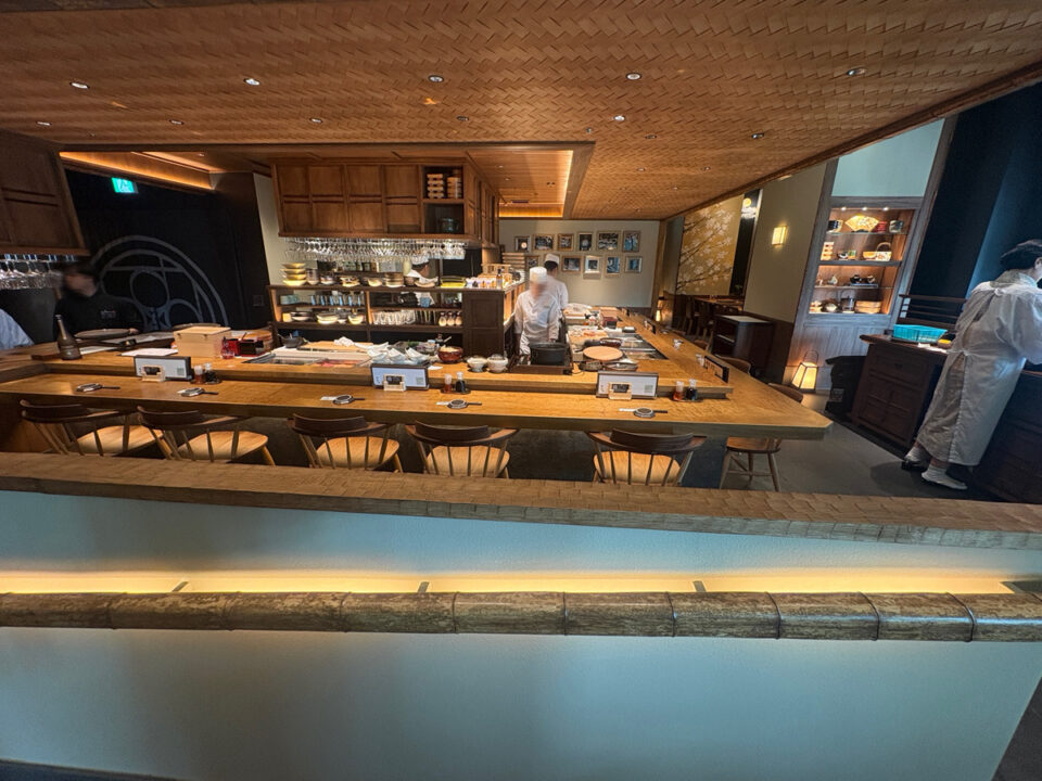 高輪ゲートウェイ　ランチ　 鮨上ル 　 店内の雰囲気