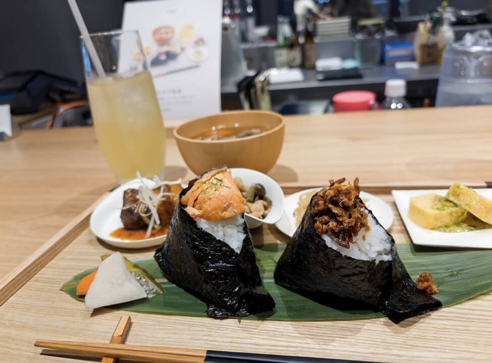 高輪ゲートウェイ　ランチ　 sakejump（サケジャンプ） 　 人気メニュー
