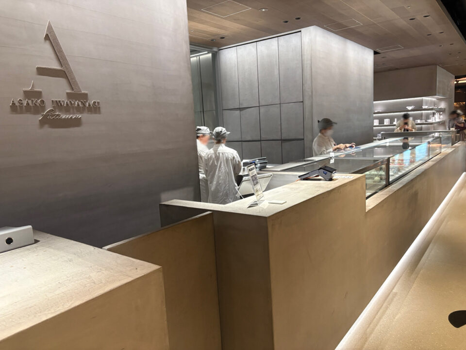 高輪ゲートウェイ　ランチ　 PÂTISSERIE ASAKO IWAYANAGI （パティスリーアサコイワヤナギ） 外観